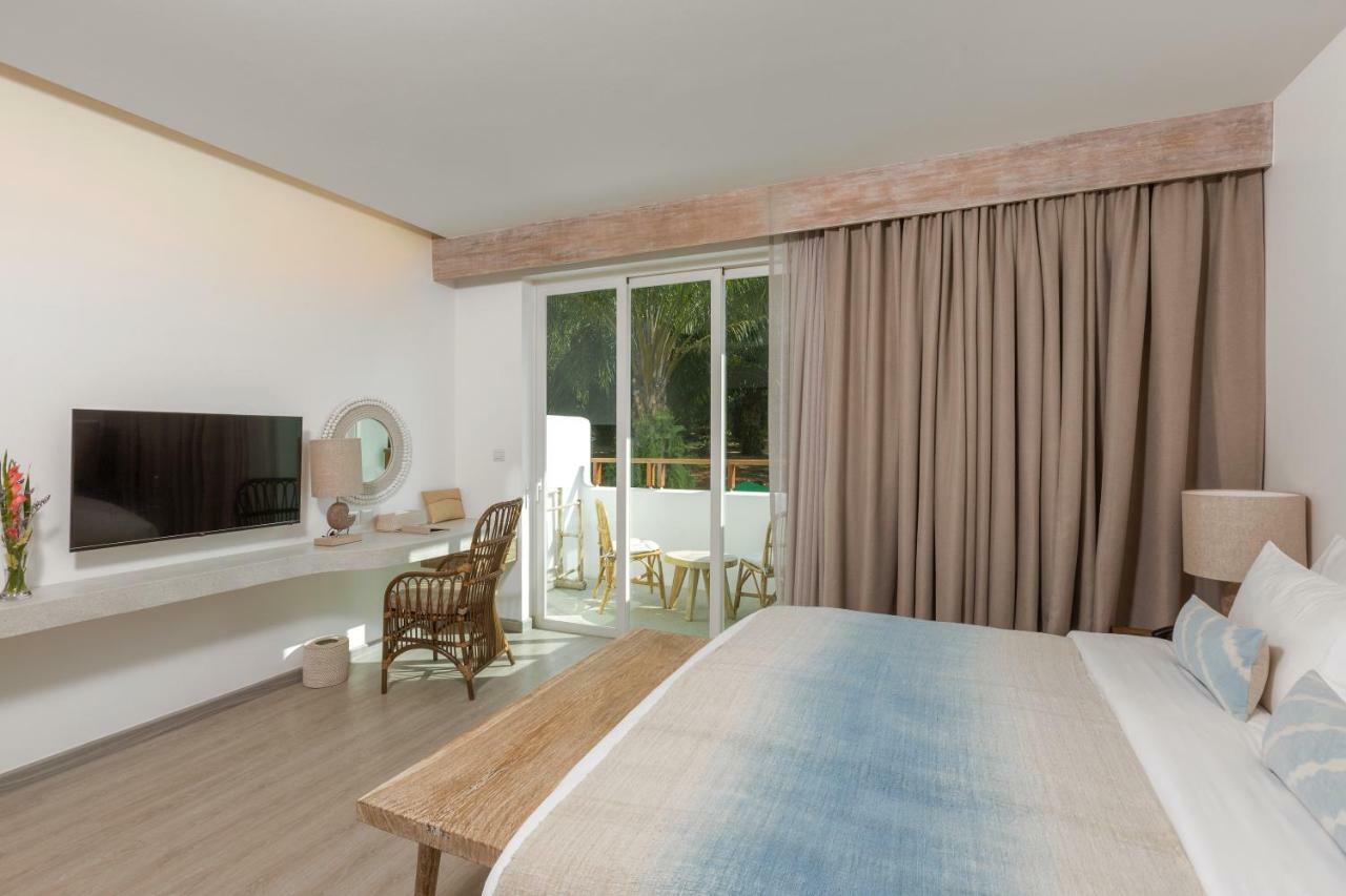 Eden Beach Khaolak Resort And Spa A Lopesan Collection Hotel - Sha Extra Plus Кхаулак Экстерьер фото Deluxe room