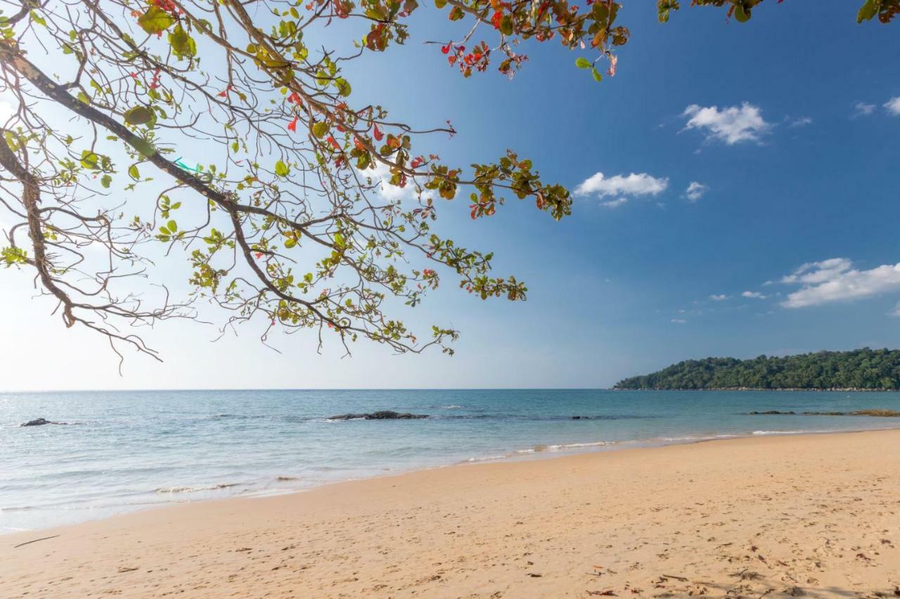 Eden Beach Khaolak Resort And Spa A Lopesan Collection Hotel - Sha Extra Plus Кхаулак Экстерьер фото Beach in Phuket