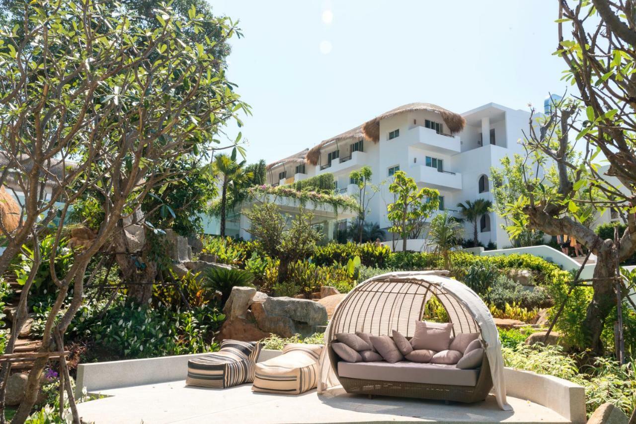 Eden Beach Khaolak Resort And Spa A Lopesan Collection Hotel - Sha Extra Plus Кхаулак Экстерьер фото The resort's gardens